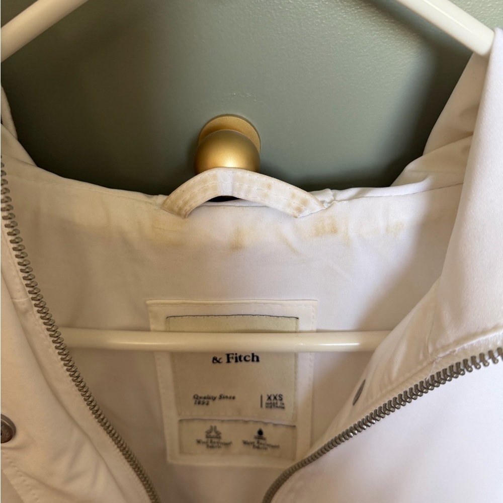 Abercrombie & Fitch Cropped Hooded Utility Jacket White - Picture 5 of 7